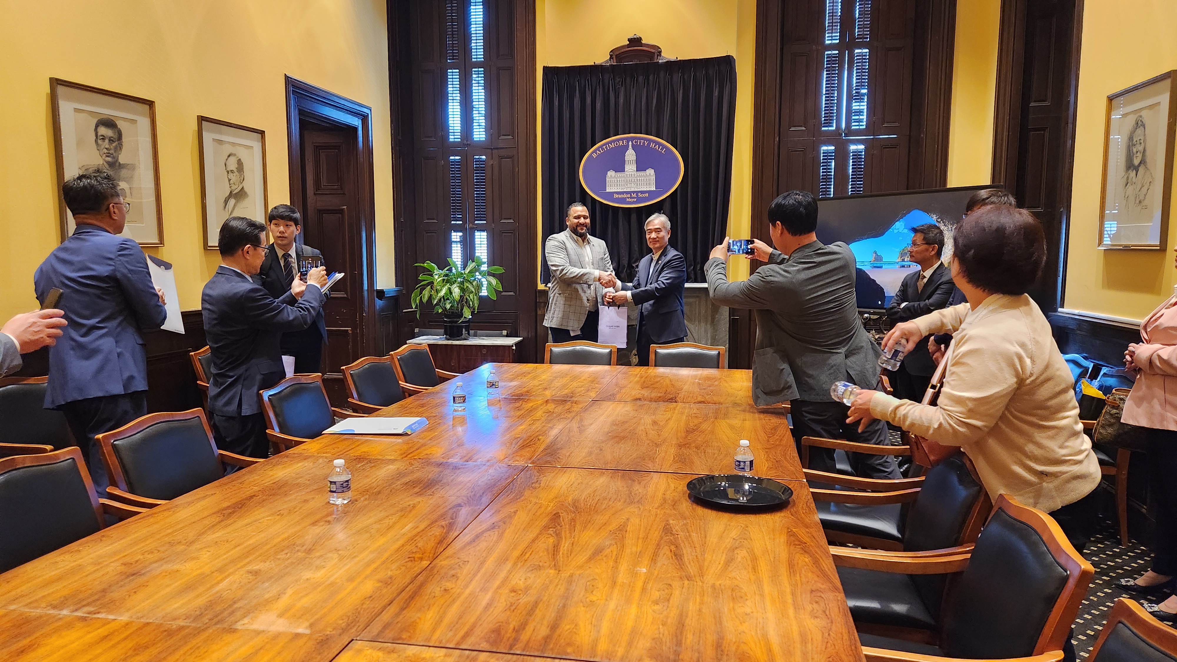 Changwon Photo Slider 42